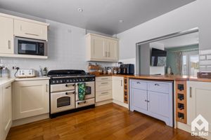 Photo 13- click for photo gallery